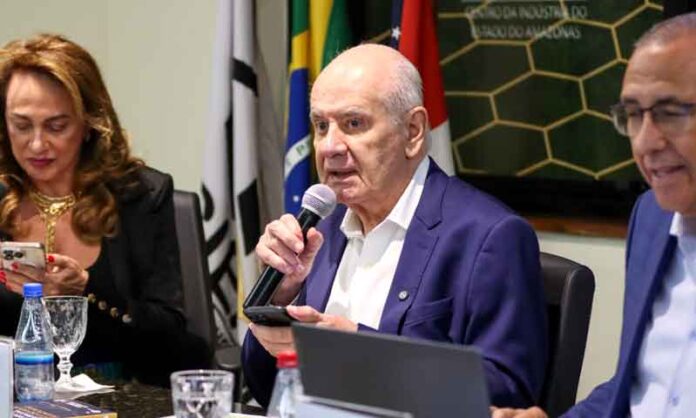 Serafim-Corrêa-defende-Zona-Franca-como-pilar-da-preservação-ambiental-em-reunião-do-Cieam1