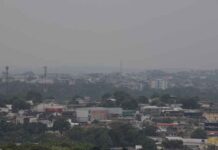 Fumaça toma conta de Manaus e Defensoria pede novas medidas contra queimadas