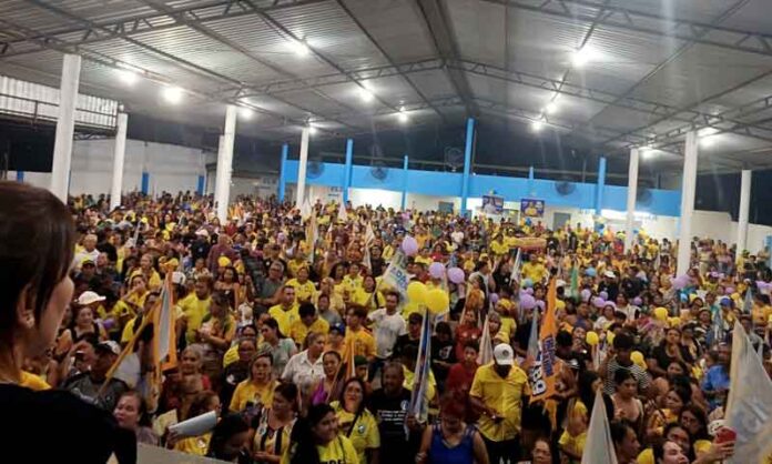 ENCONTRO-REÚNE-APOIADORES-DE-THIAGO-ABRAHIM-EM-ITACOATIARA-2
