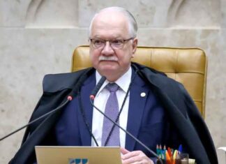 Briga entre ministros do STF deve ficar para novembro após decisão de Fachin