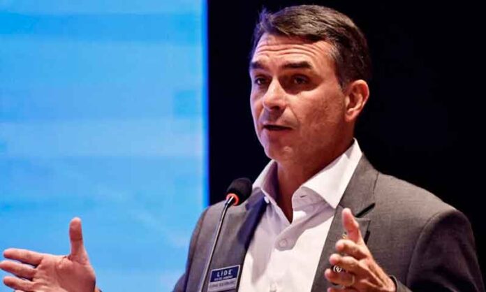 Flávio-Bolsonaro