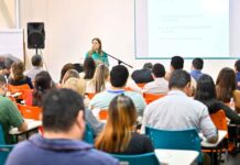 Servidores do TCE-AM passam por formação sobre redação de votos e acórdãos