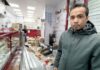 Protestos em Paris terminam em saques e deixam pequenos comerciantes no meio do prejuízo