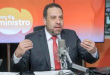 Negociação com a Caixa ganha reforço de Boulos em meio à dívida milionária do Corinthians