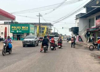 Mototaxistas e entregadores recebem atendimento preventivo para cuidar da saúde em Itacoatiara