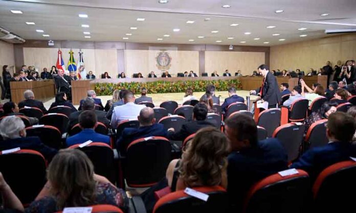 TCE-AM-prestigia-posse-dos-novos-desembargadores-do-TJAM