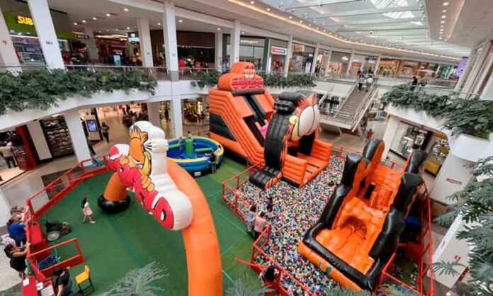 Último-fim-de-semana-para-a-criançada-aproveitar-o-Parque-do-Garfield,-no-Amazonas-Shopping